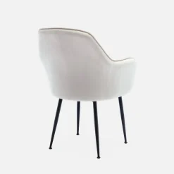 Accent chair with metal legs