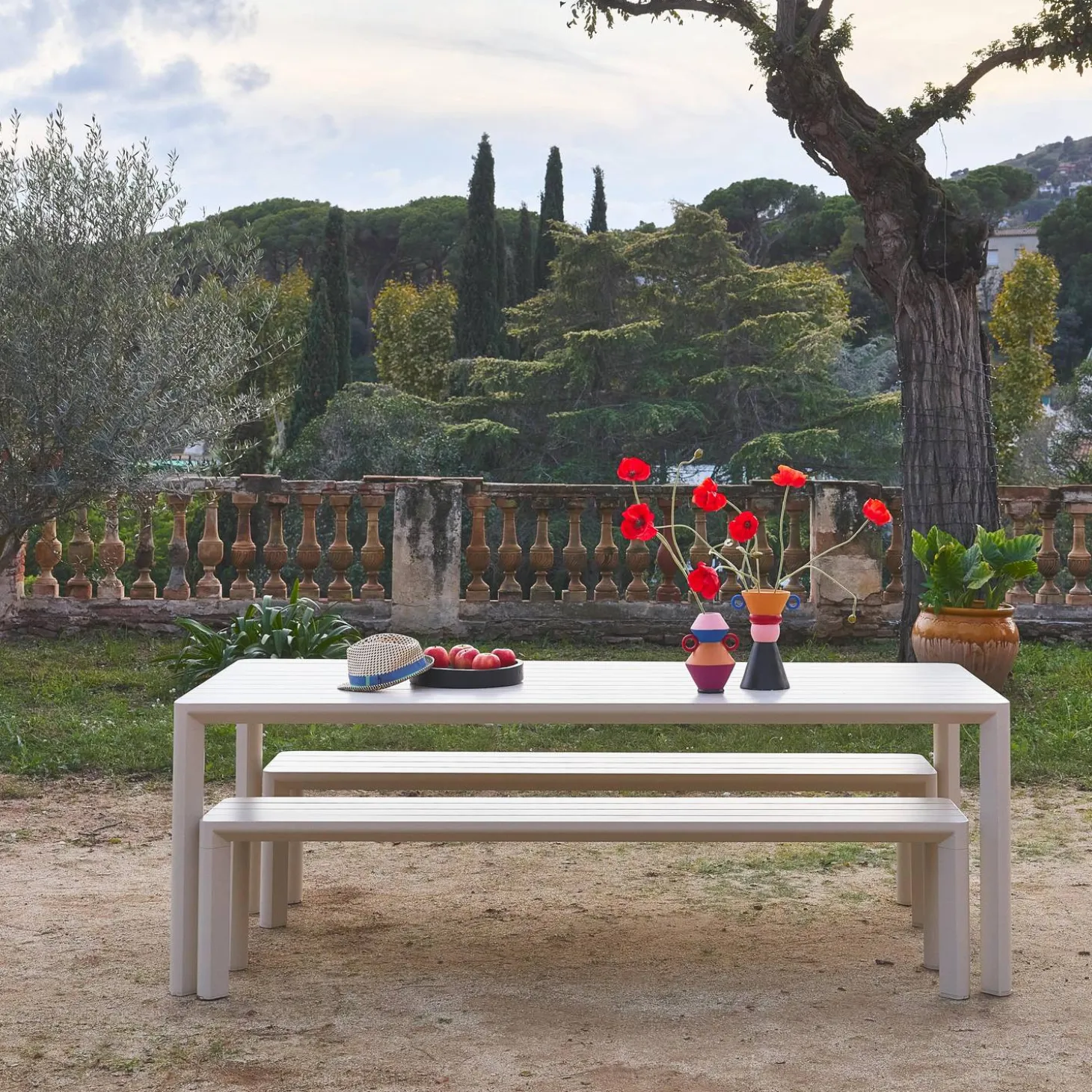 Aluminium garden table + 2 benches