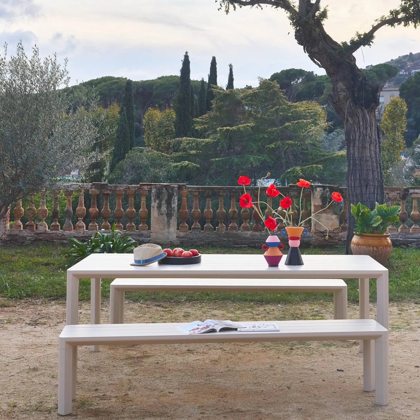 Aluminium garden table + 2 benches