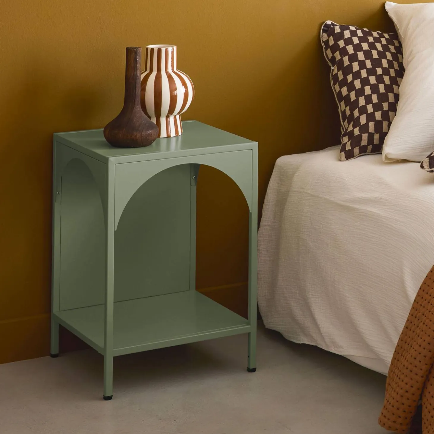 Bedside table, industrial-style, steel