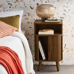 Bedside table with sliding doors and 1 niche