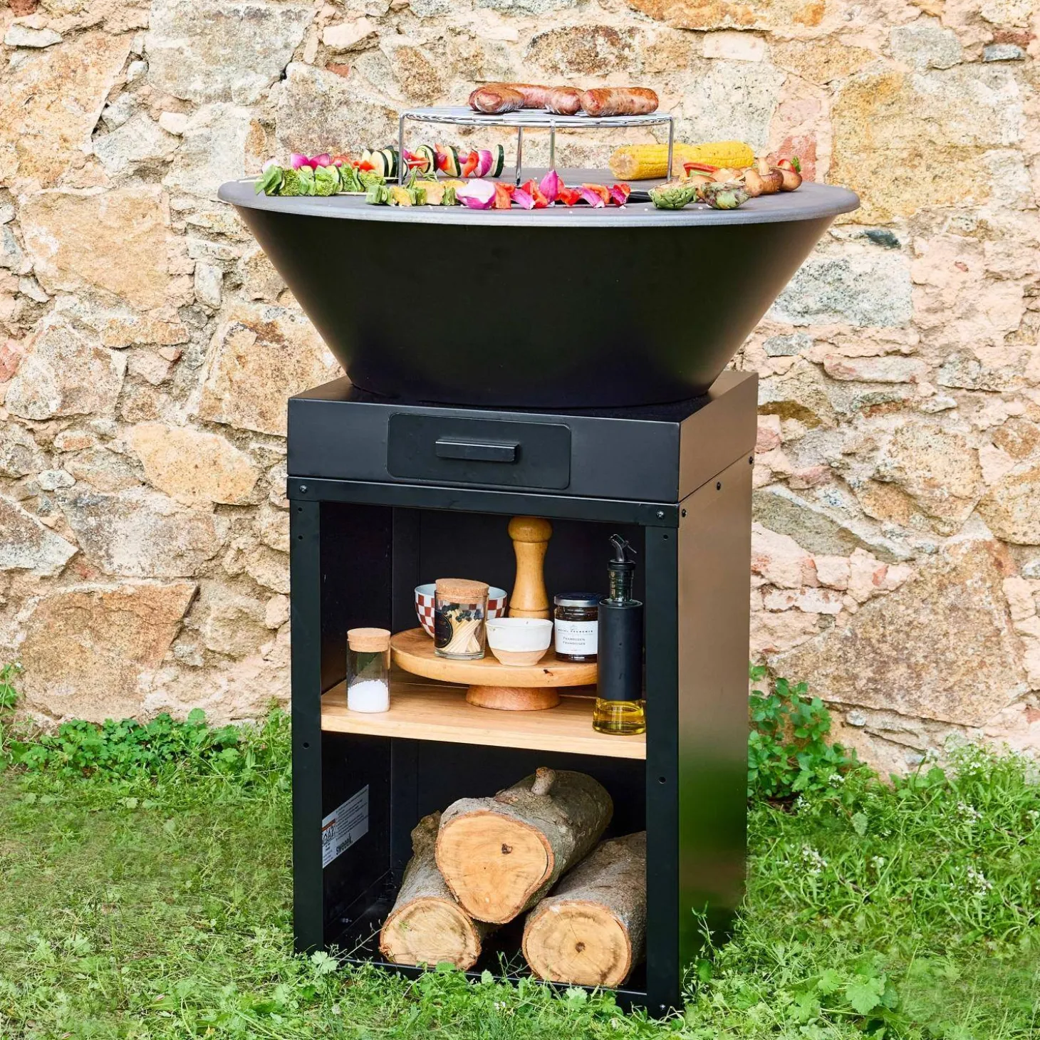 Braséro barbecue Ø81,5cm, cooking grid, wood storage