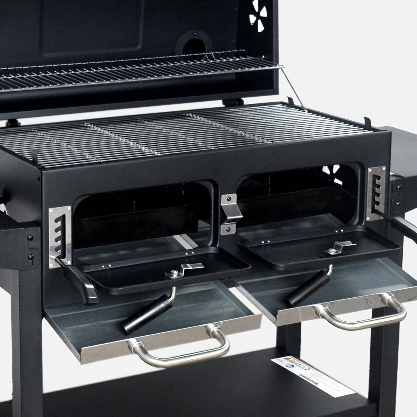 Charcoal barbecue grill