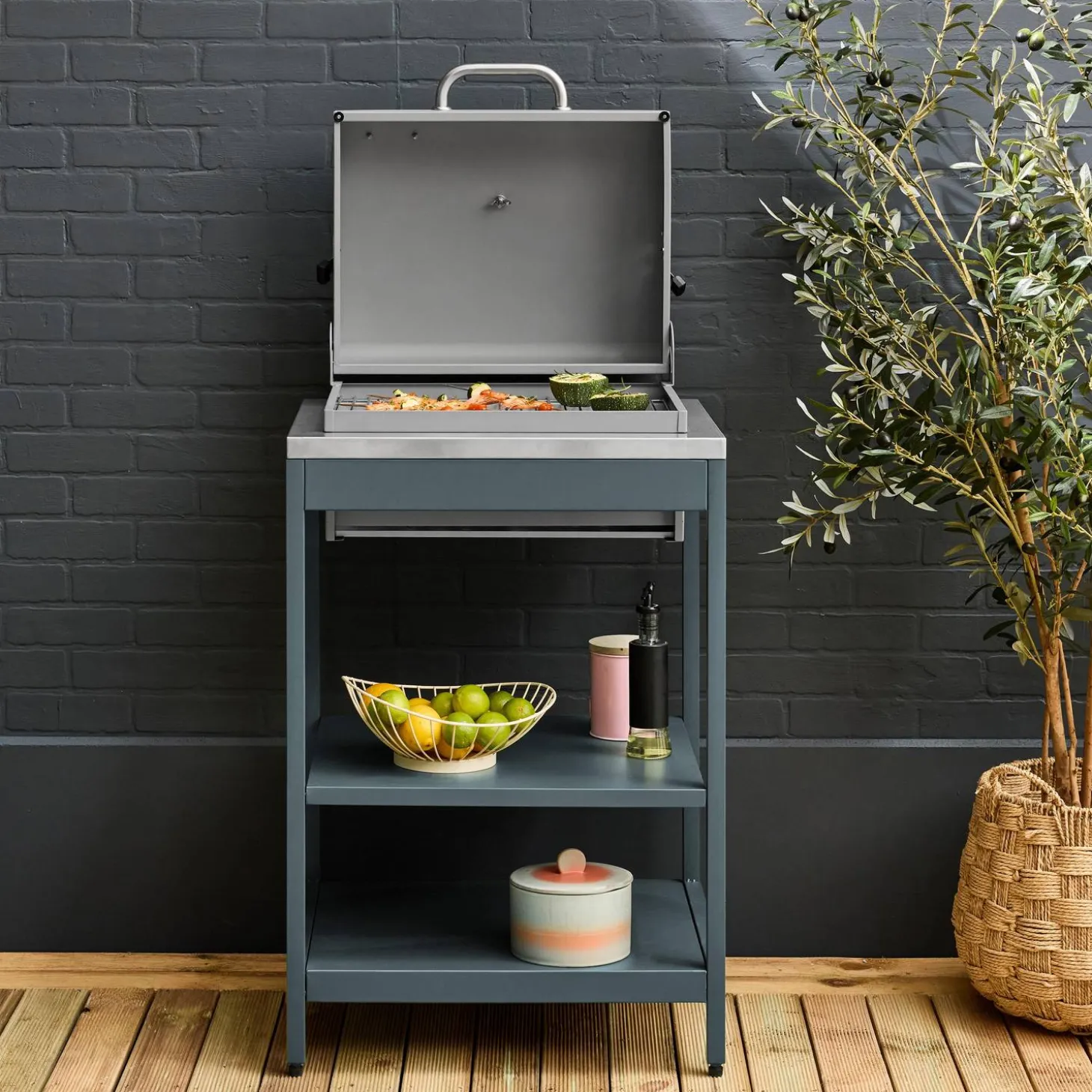 Charcoal barbecue grill stainless steel with shelves