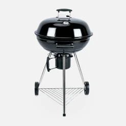 Charcoal kettle barbecue