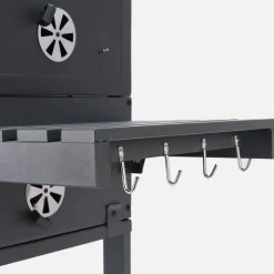 Charcoal smoker barbecue with ash collector