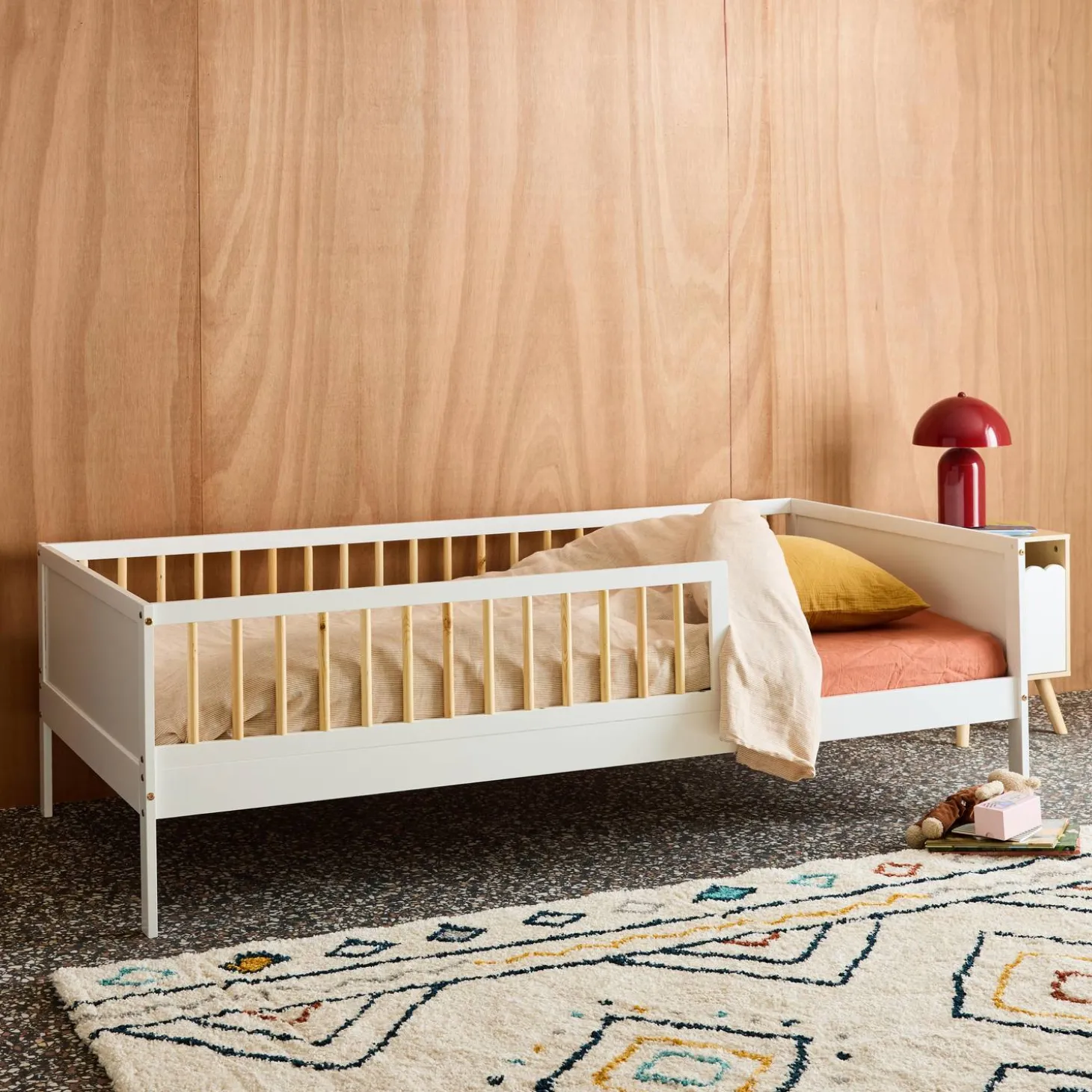Child bed 90 x 190 cm natural pine slatted base included