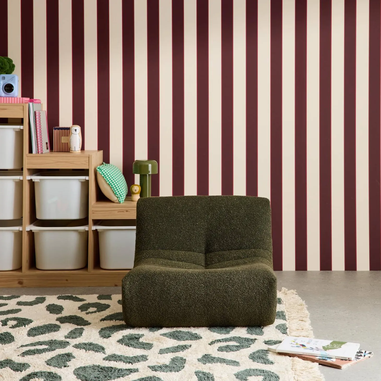 Children's armchair in textured boucle fabric