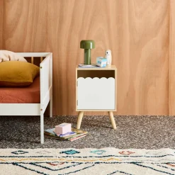Children's bedside table, wood decor, 1 door