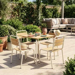 Children's garden table with steel and wood decor + 4 chairs