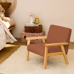 Children's scandi-style armchair in boucle fabric, rubberwood