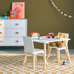 Children's square table with 2 chairs pine legs