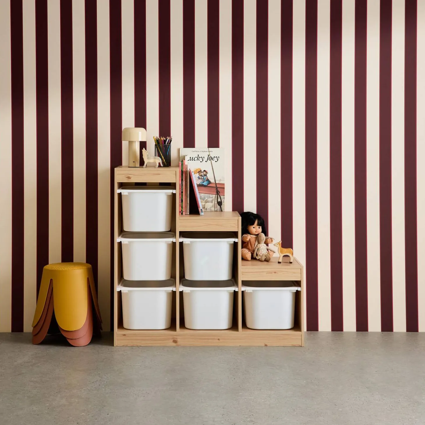 Children's storage unit staircase 6 storage bins