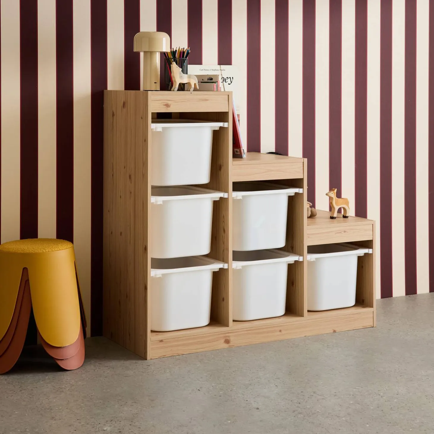 Children's storage unit staircase 6 storage bins