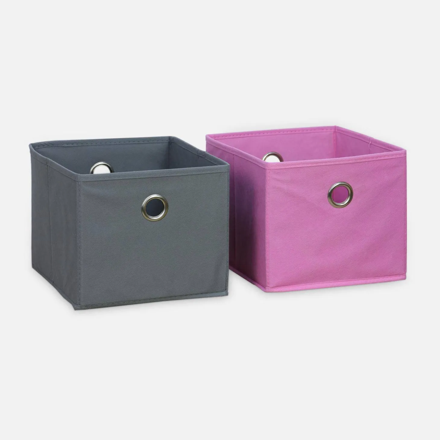 Children's storage unit with 6 baskets