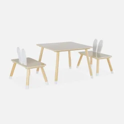 Children's table with 2 chairs