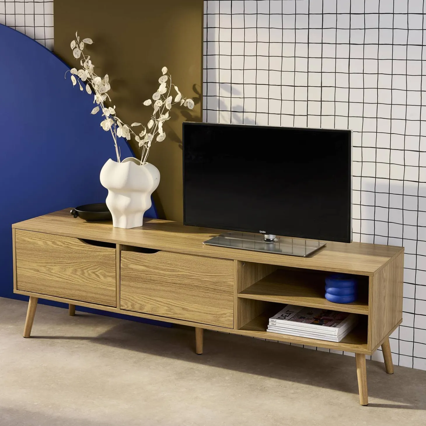 160cm vintage TV unit wooden effect 2 doors