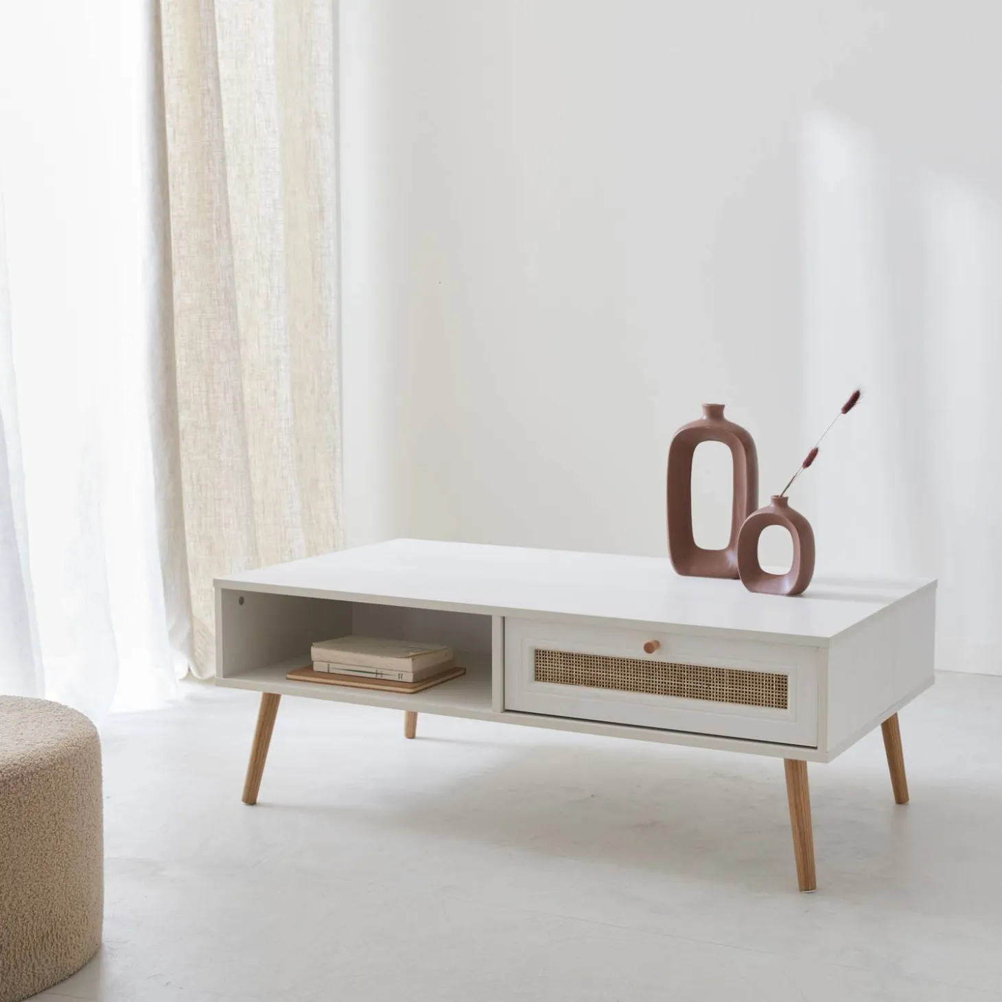 Coffee table with wood and cane effect