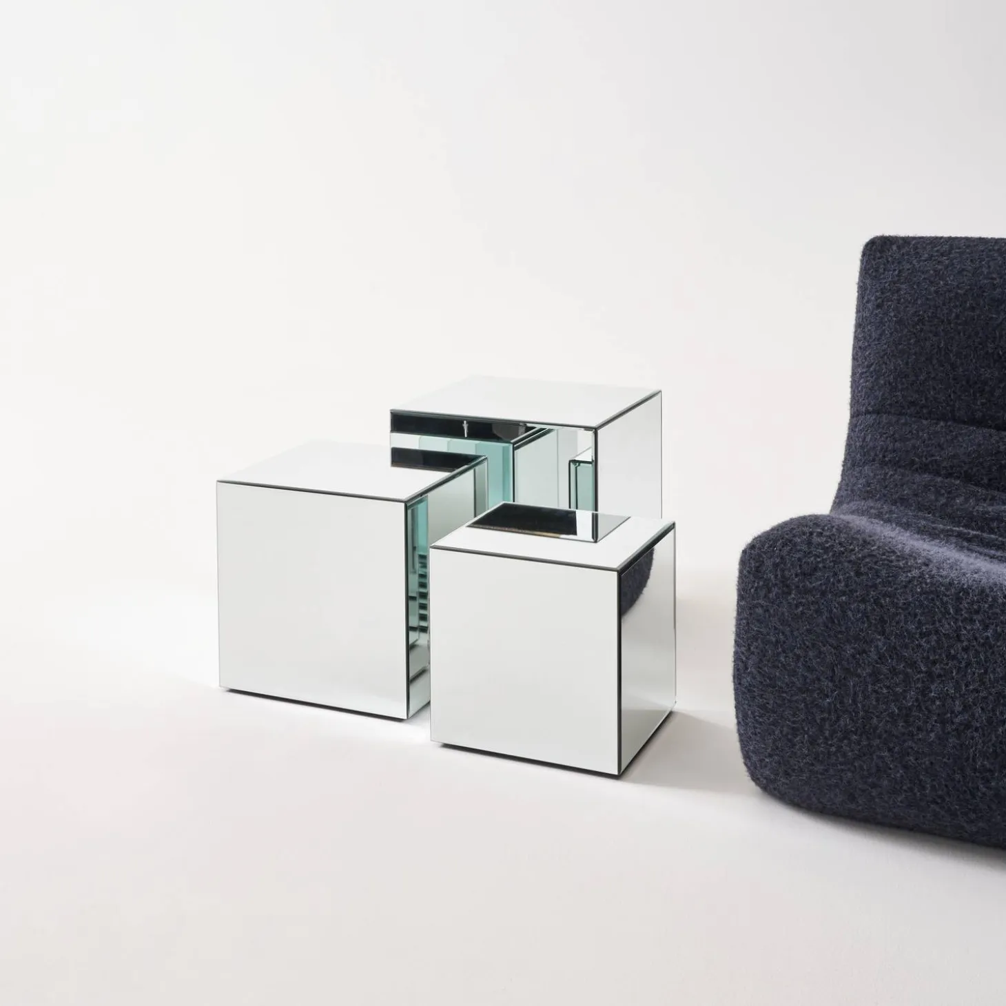 Cubic mirror coffee table, side table, bedside table, 40 cm cubic mirror