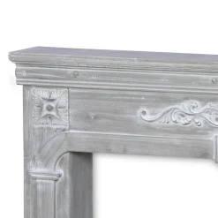 Decorative fireplace surround