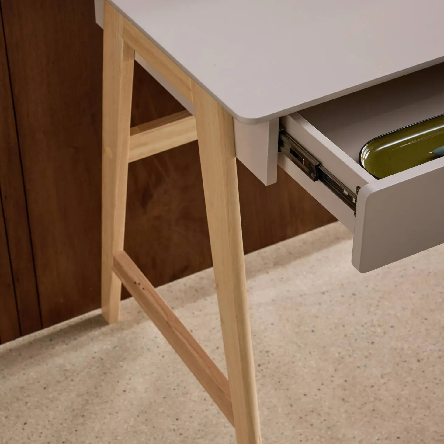 Desk wood decor 2 drawers