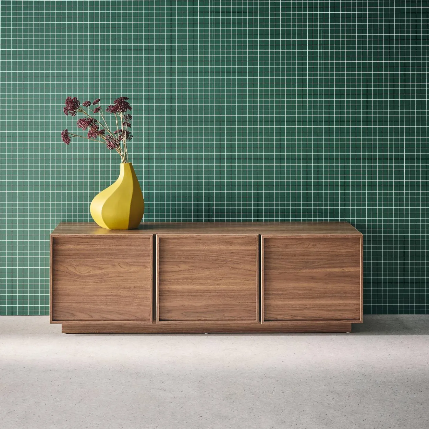 3-door natural wood-effect TV unit 140cm