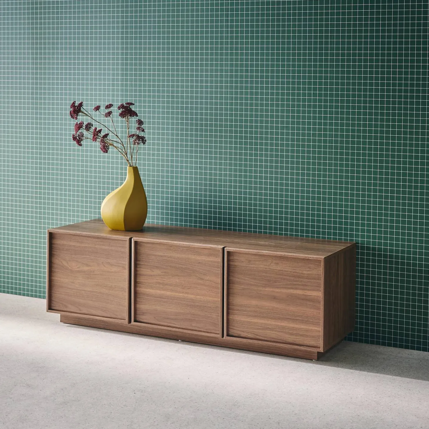 3-door natural wood-effect TV unit 140cm
