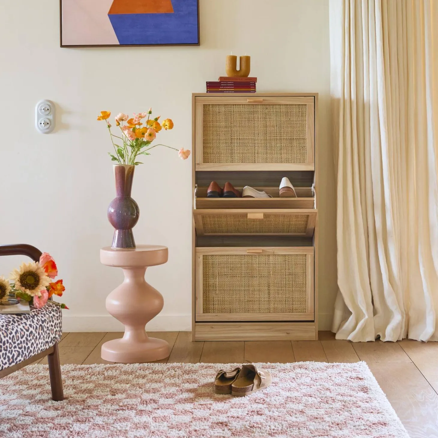 3-door shoe cabinet with cane and wood effect
