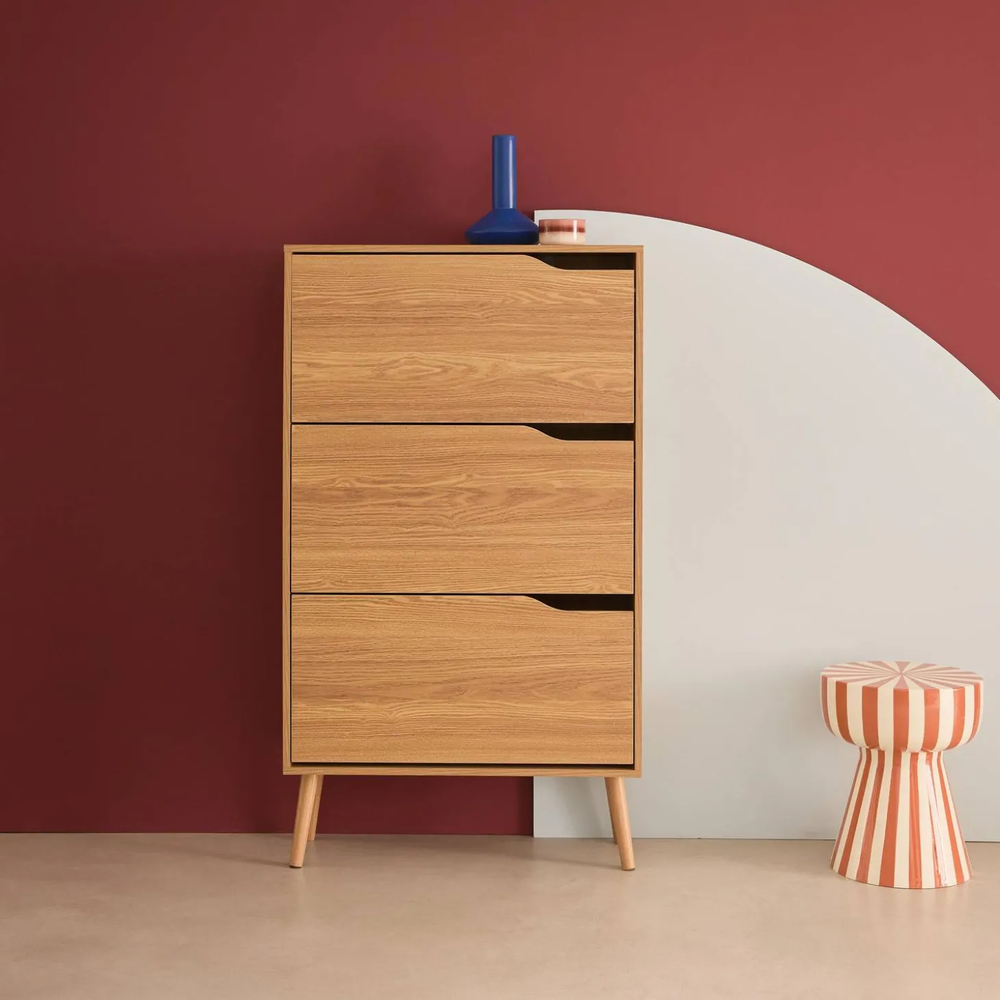 3-door shoe cabinet with walnut wood effect