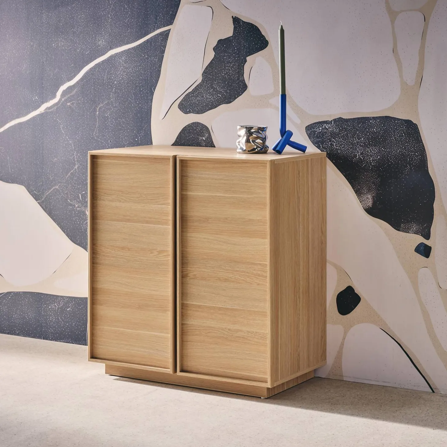 2-door walnut wood-effect sideboard 80cm