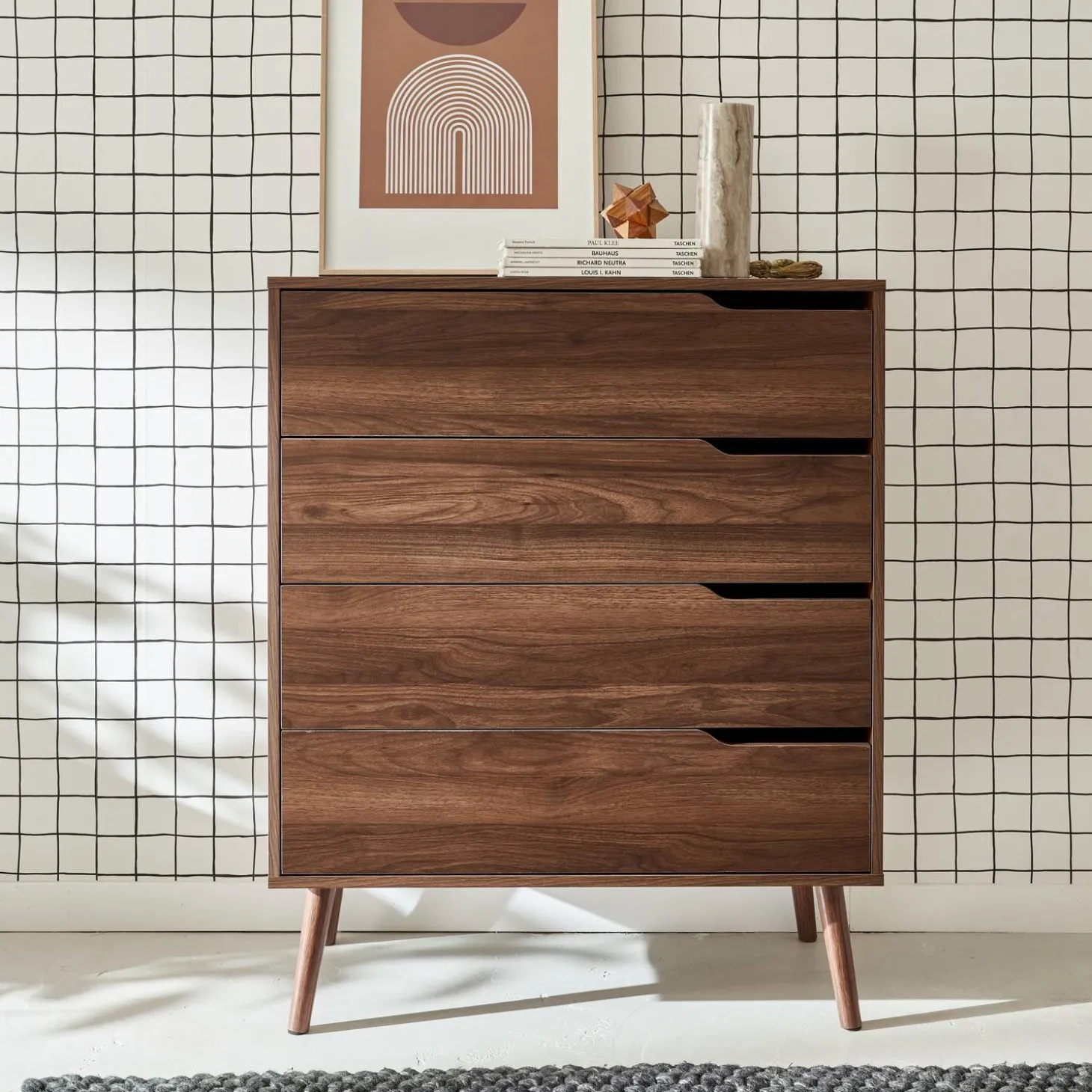 4-drawer chest with walnut wood effect
