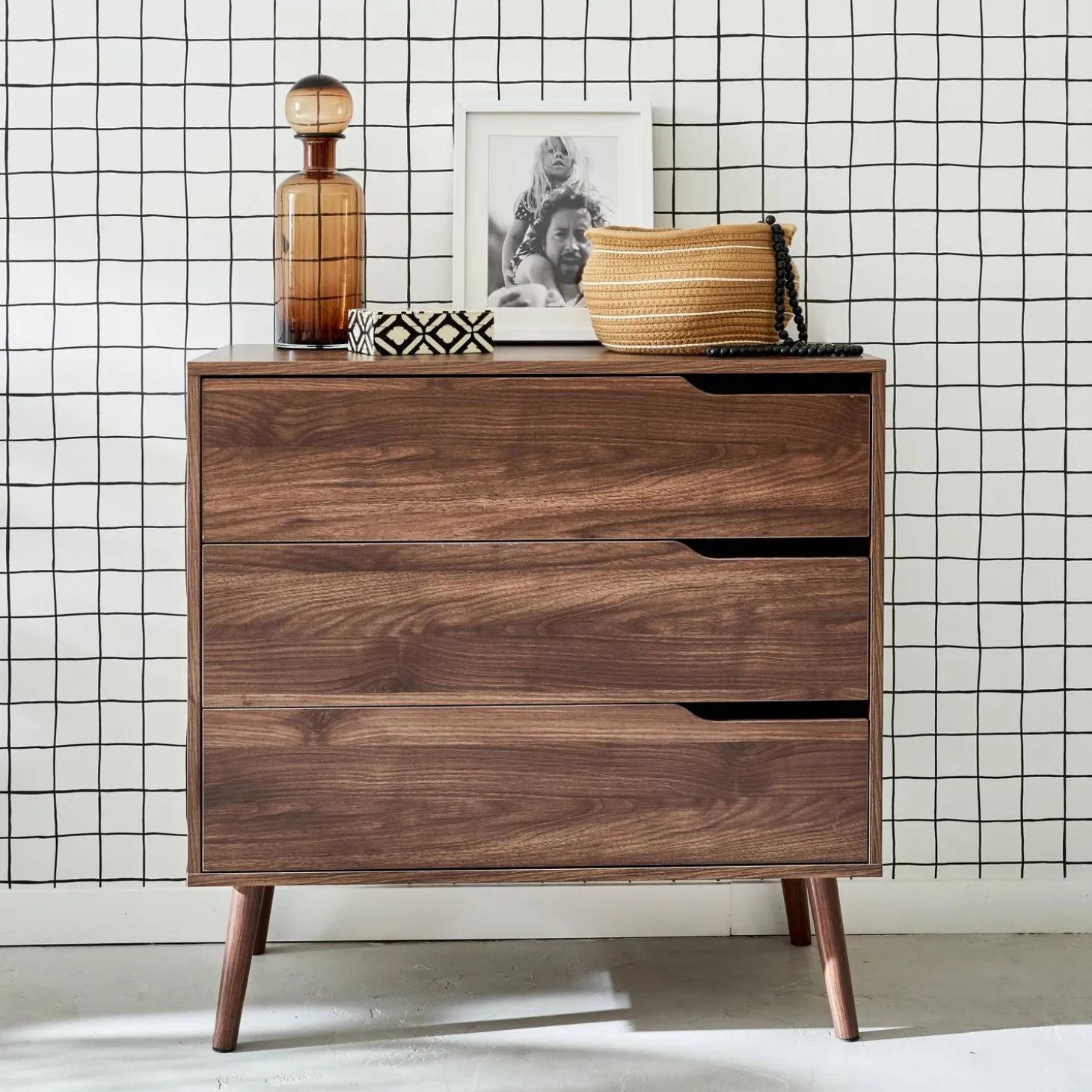 3-drawer chest with walnut wood effect
