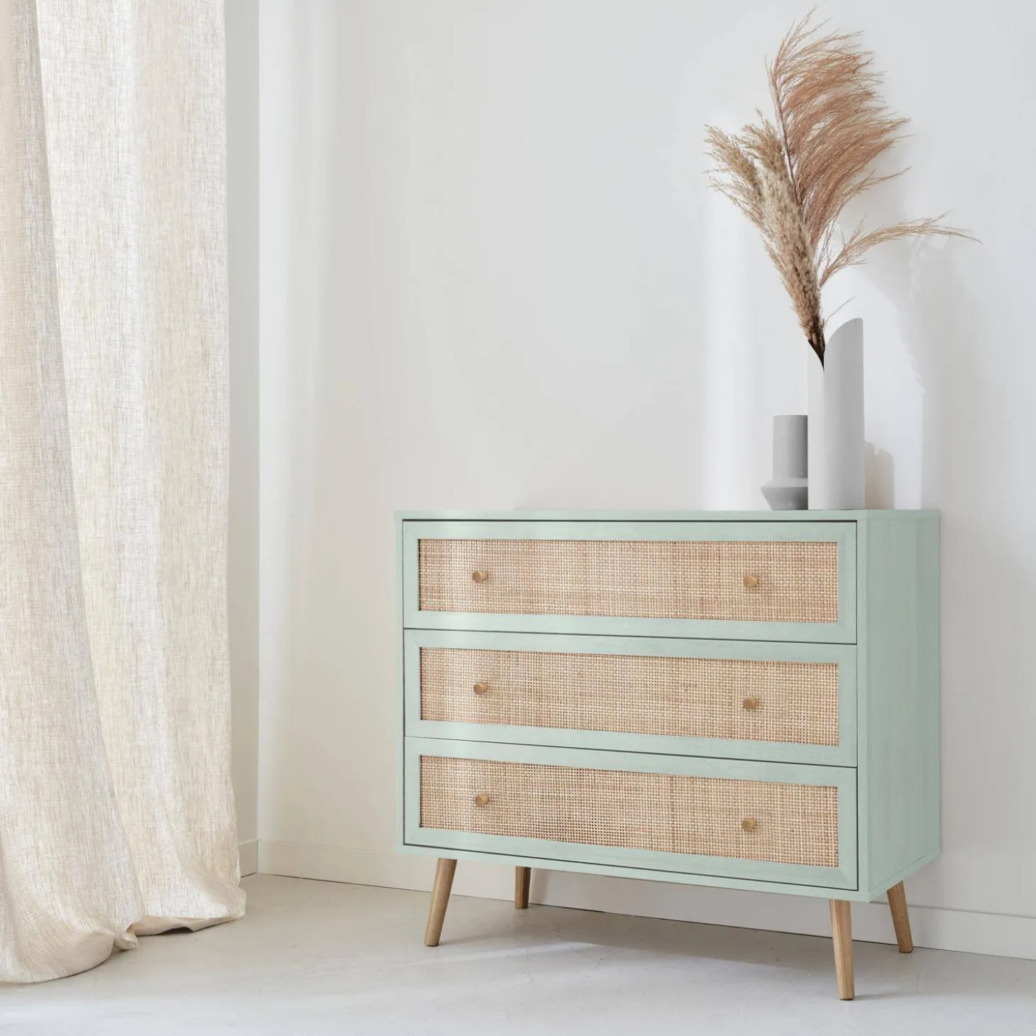 3-drawer chest with wood and cane effect