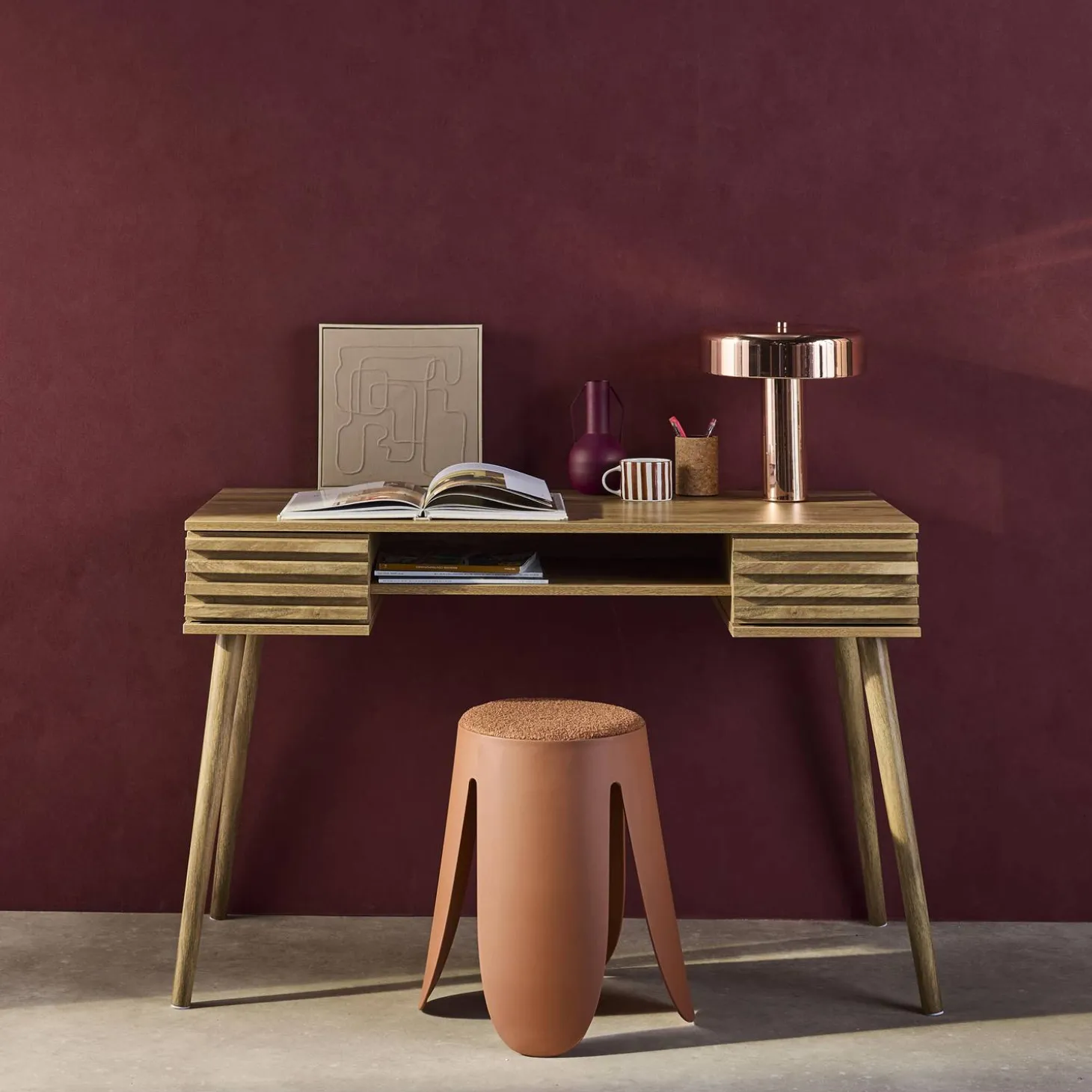 2-drawers wooden effect desk