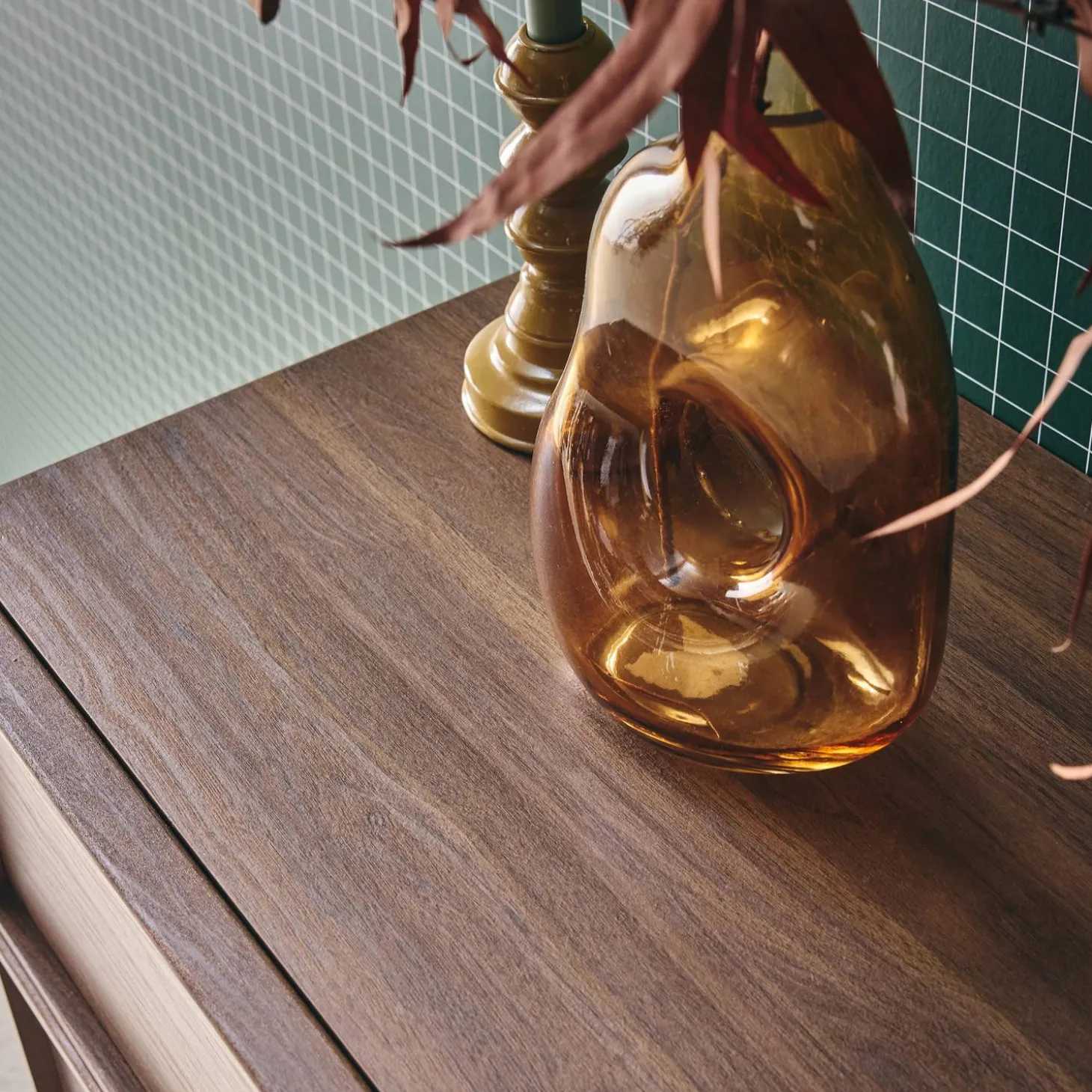 4-drawer walnut wood-effect storage chest