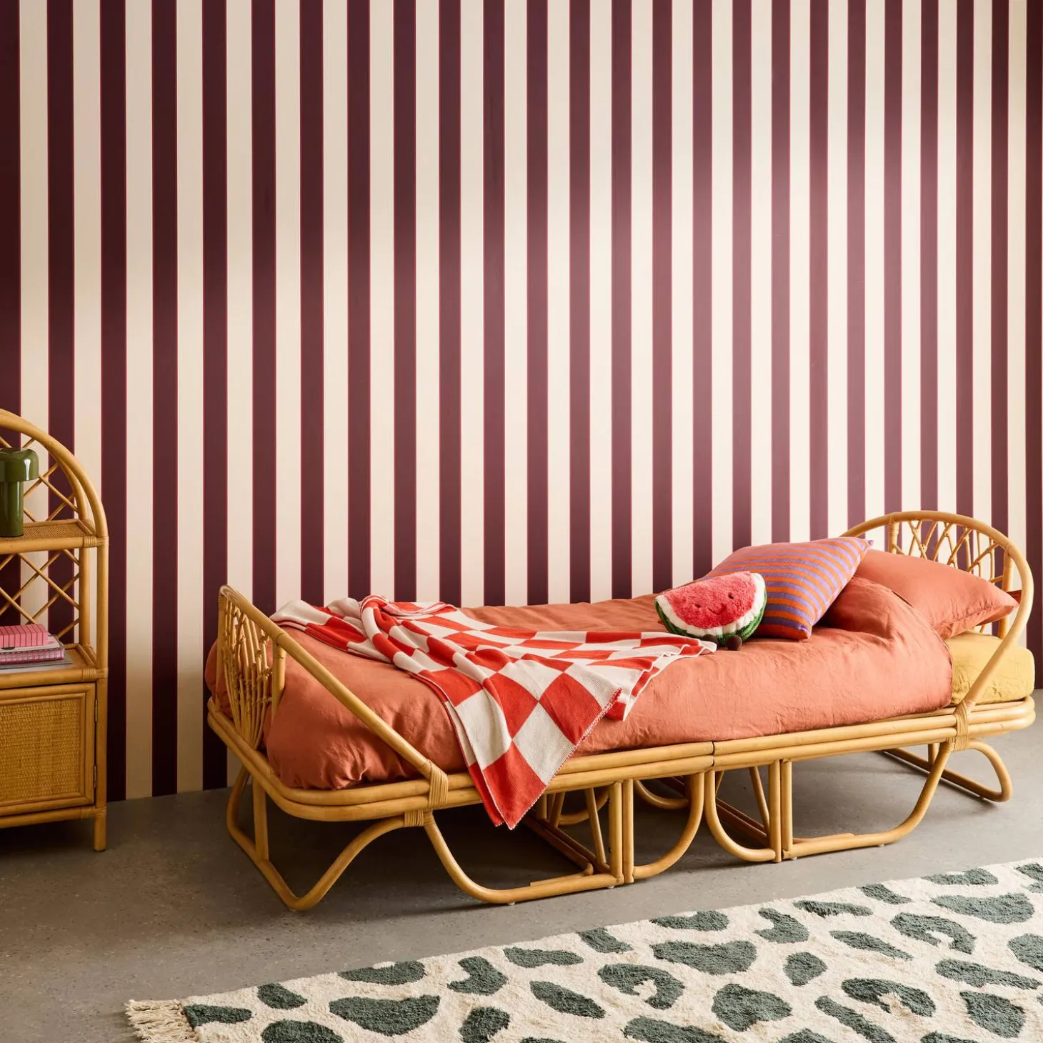 Exotic children's bed 90 x 190 cm rattan