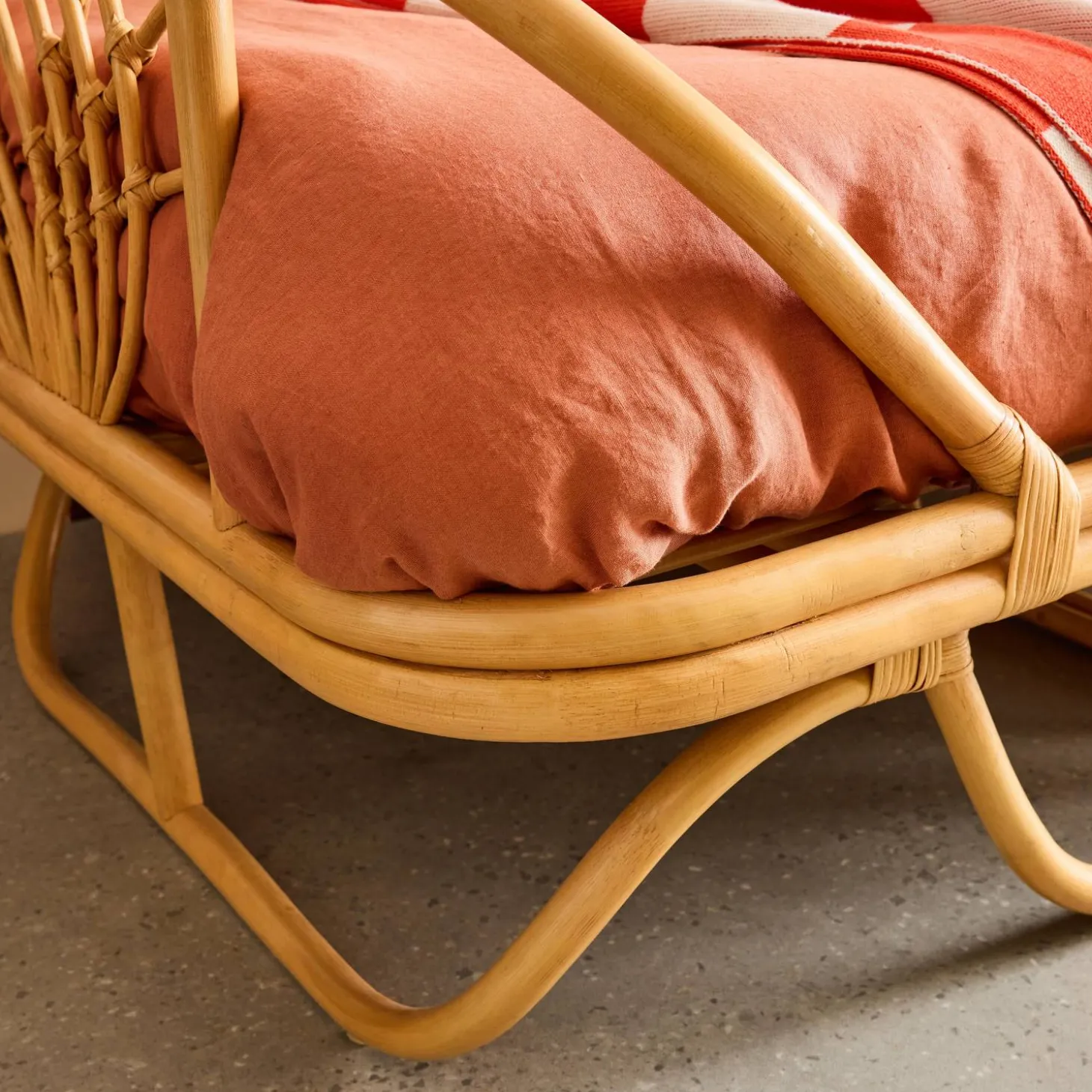 Exotic children's bed 90 x 190 cm rattan