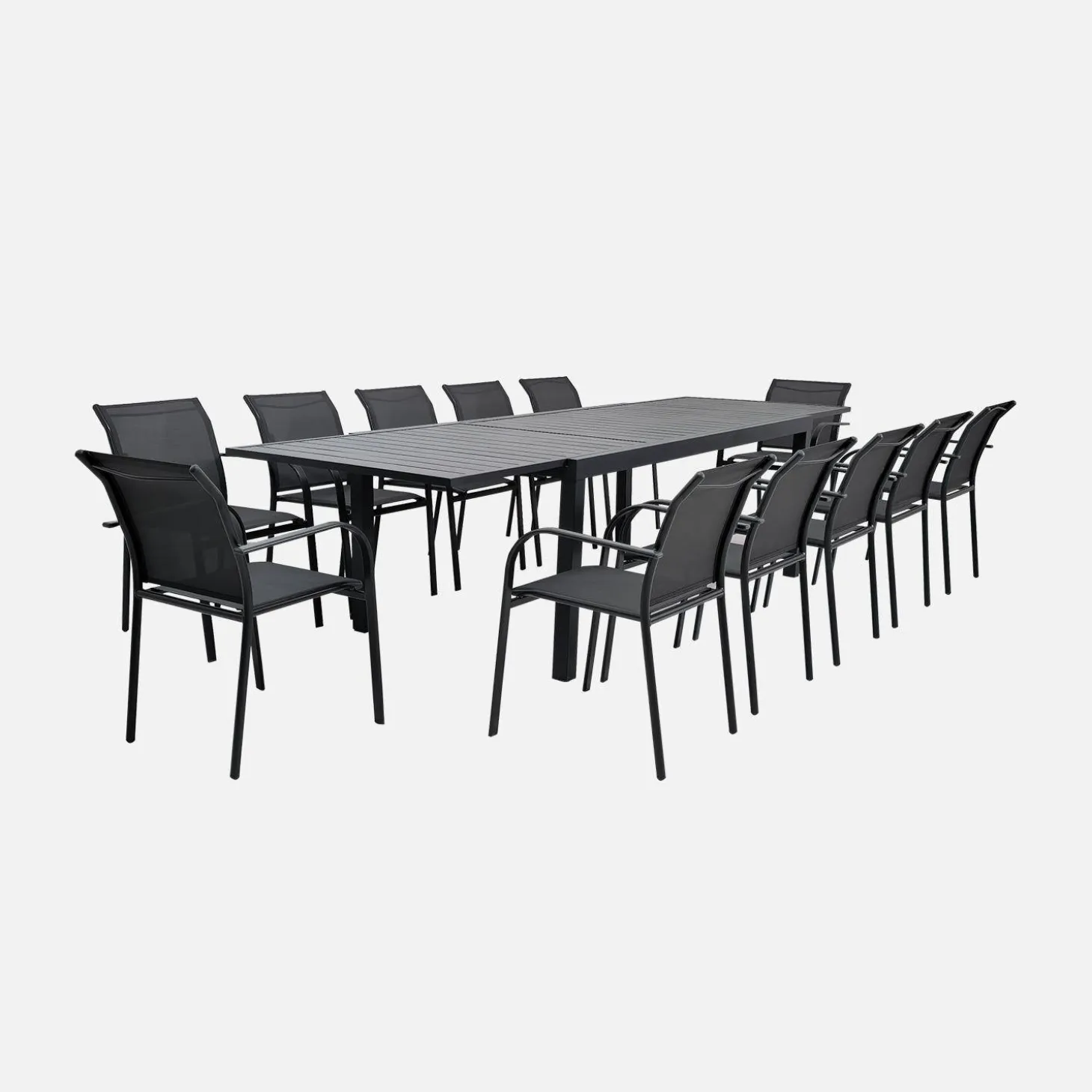 Extendable aluminium garden table for 10-12 people