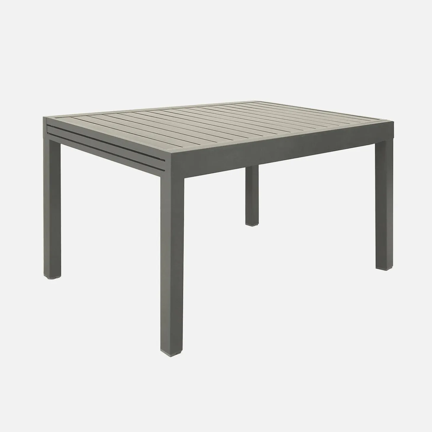 Extendable aluminium garden table, seats 8