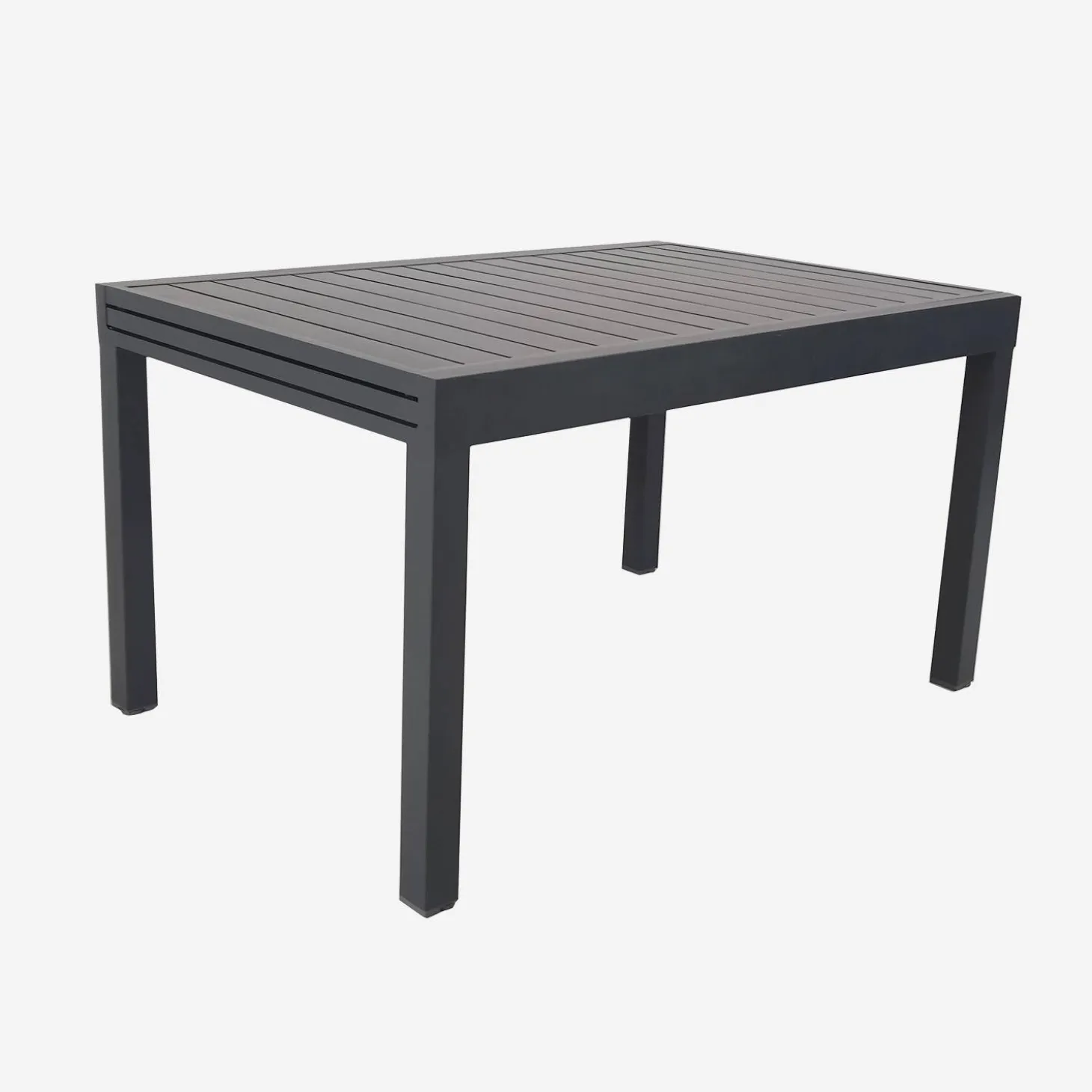 Extendable aluminium garden table, seats 8