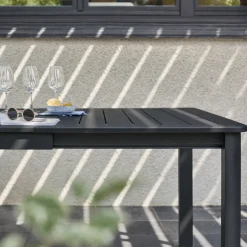 Extendable aluminum garden table 199/258,5 cm seats 12