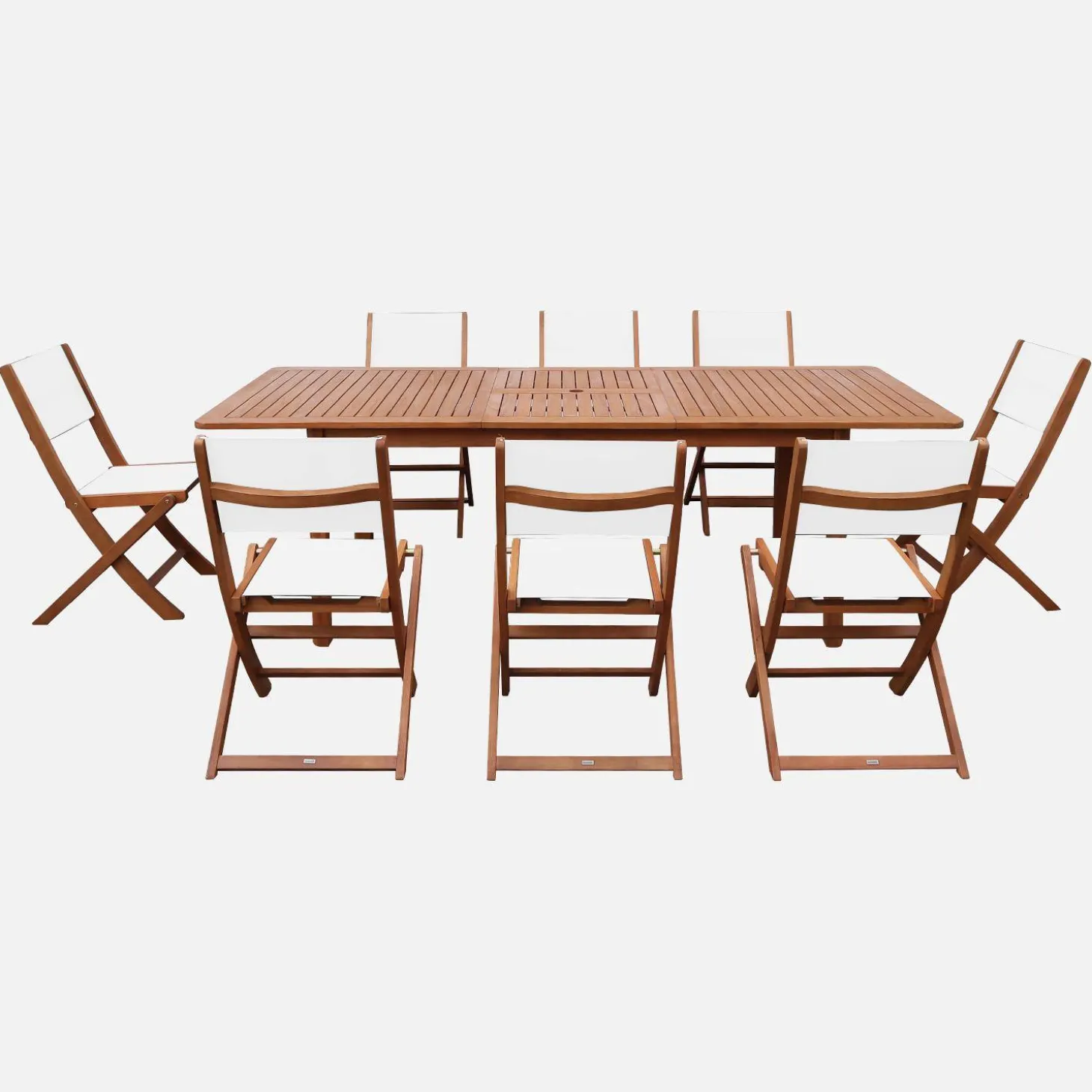 Extendable eucalyptus wood garden table + 8 chairs