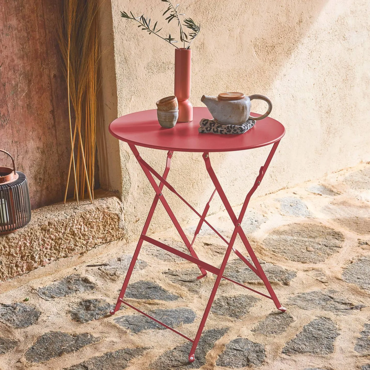 Folding metal bistro garden table Ø60cm, seats 2
