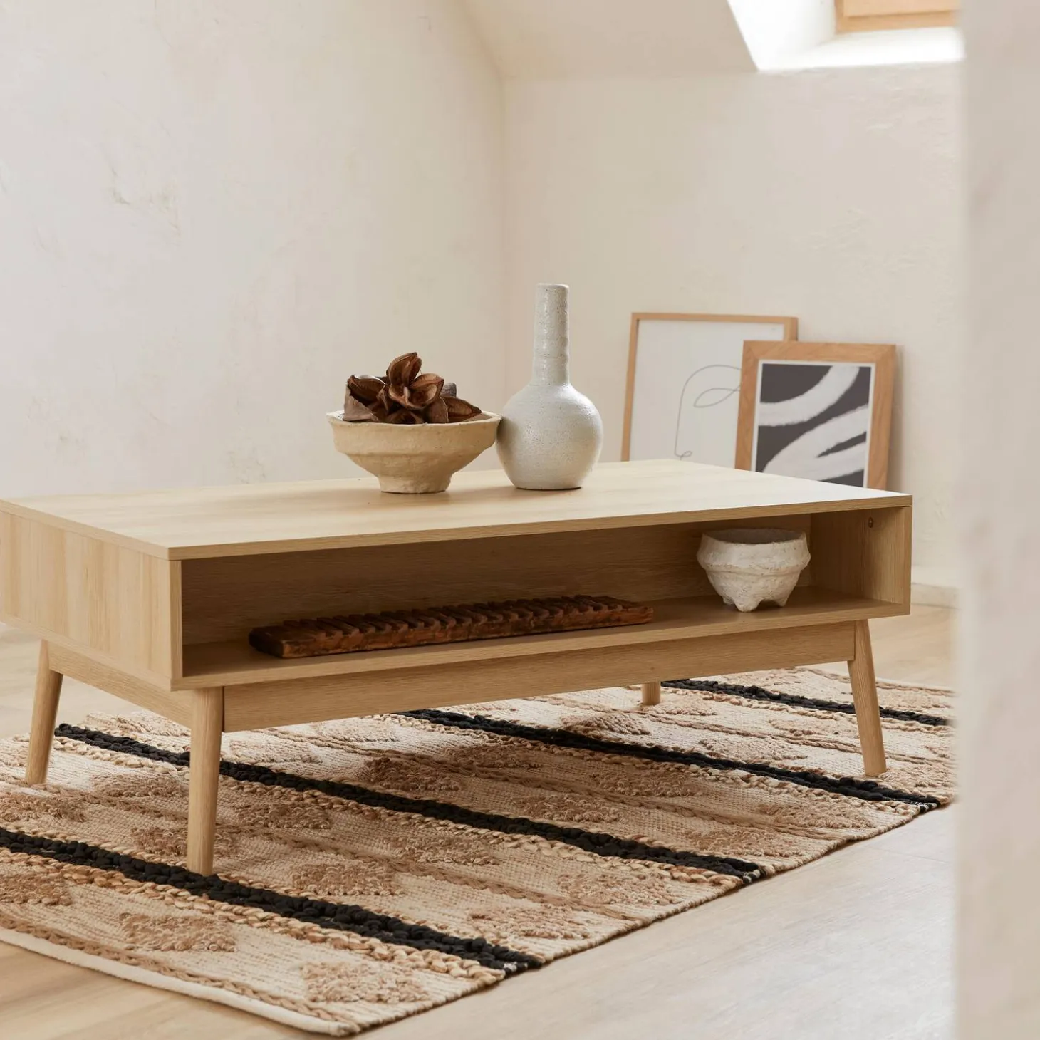 Grooved wood detail coffee table