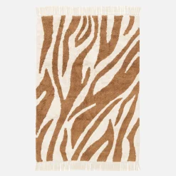Indoor cotton rug with brick zebra pattern and fringes