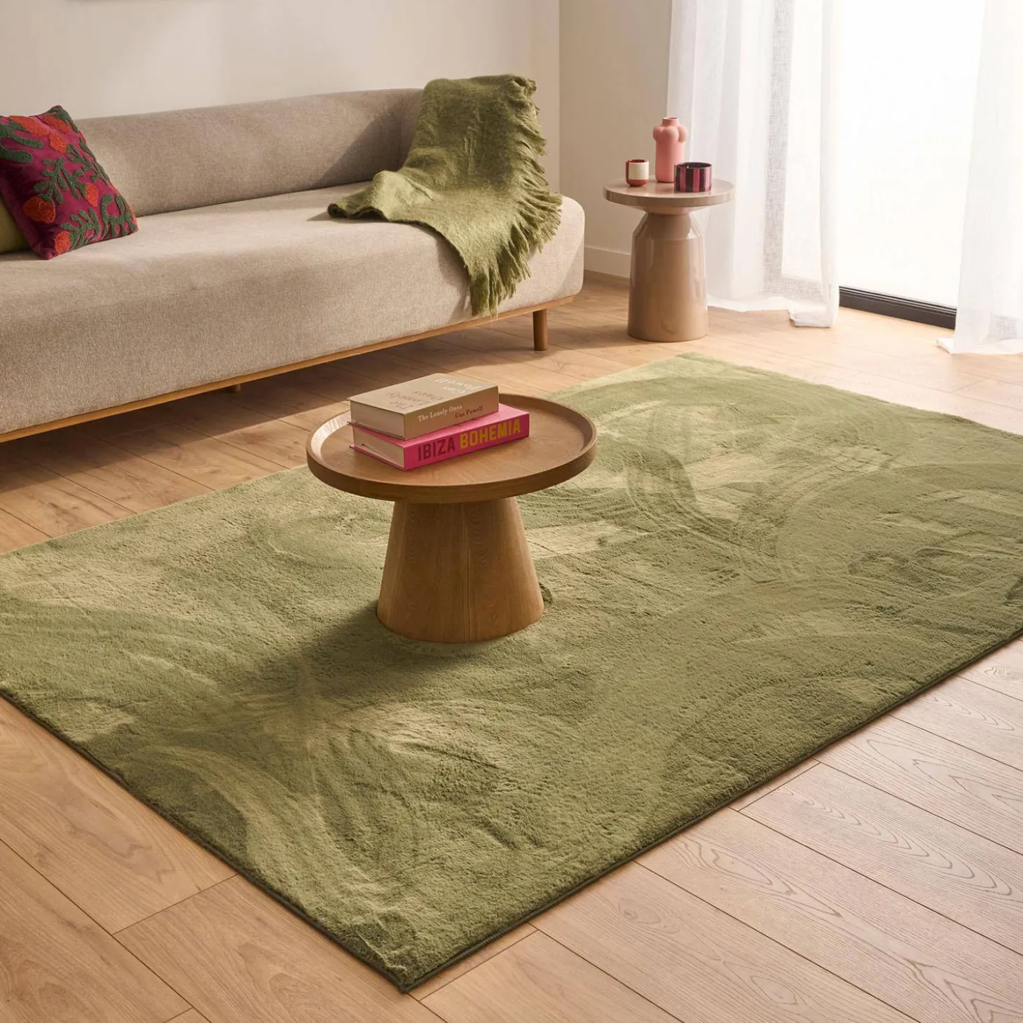 Indoor rug plain green