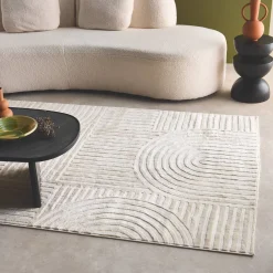 Indoor rug with graphic arch pattern, cream
