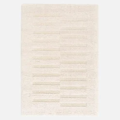 Indoor rug with raised pattern cream