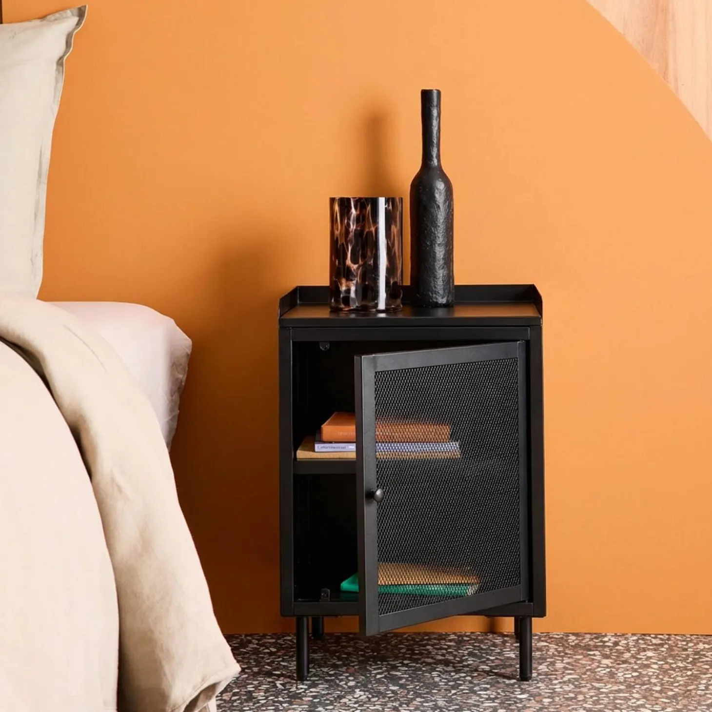 Industrial metal bedside table with 1 door
