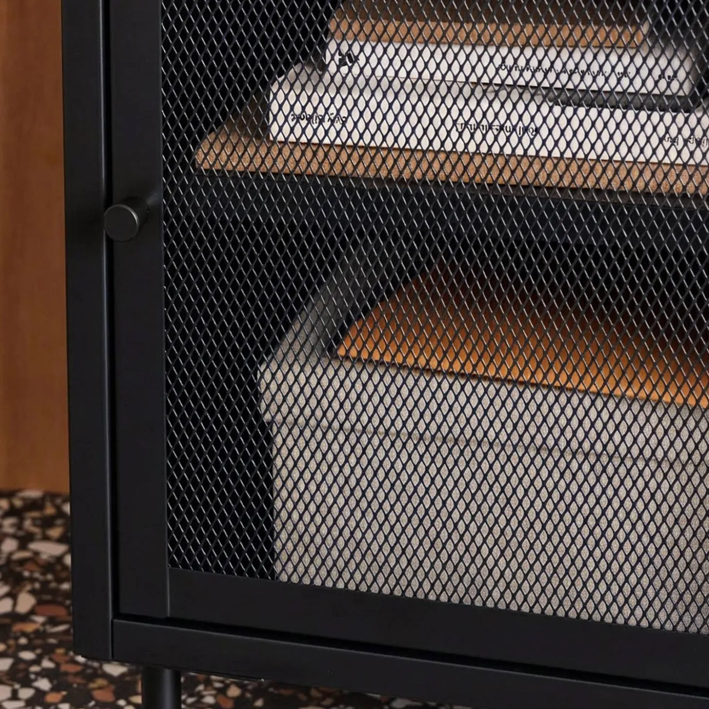 Industrial metal bedside table with 1 door
